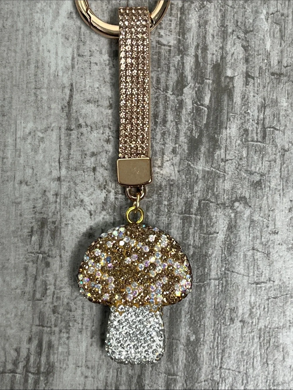 N/A sparkling gold