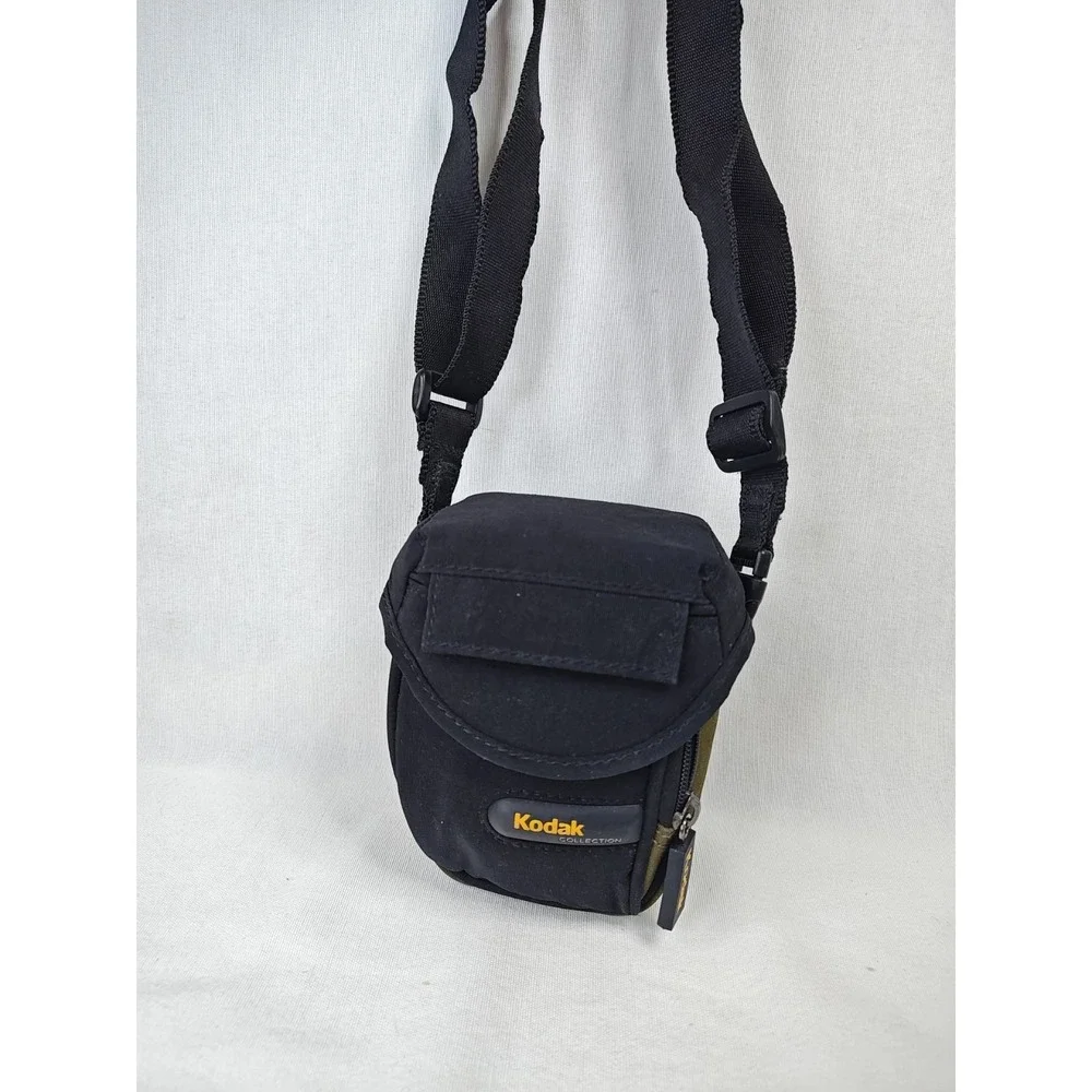 Kodak‎ Dual Compartment Digital Camera Bag Black Green With Adjustable Strap