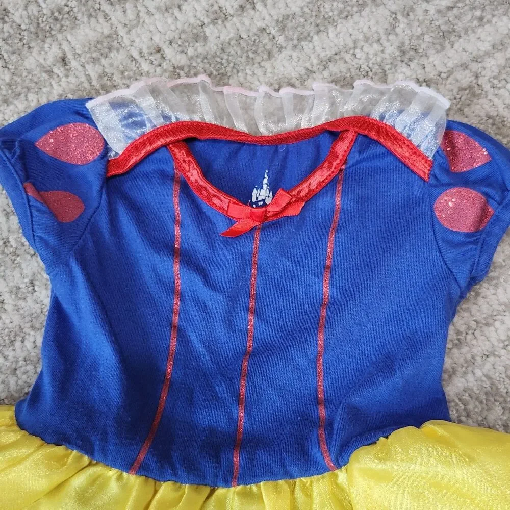 Disney weighs 8oz