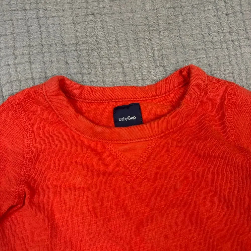 GAP baby orange