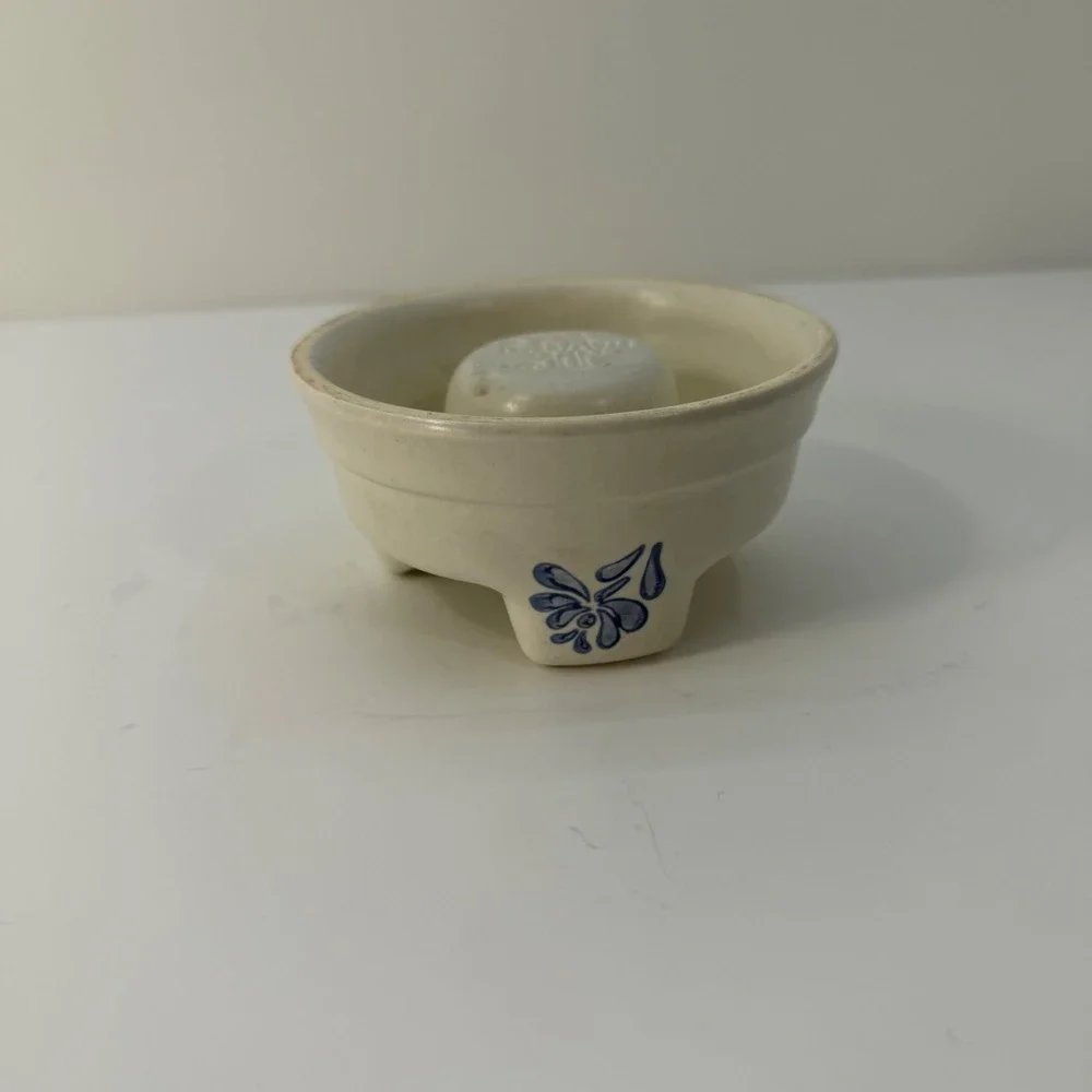 Pfaltzgraff yorktowne stoneware