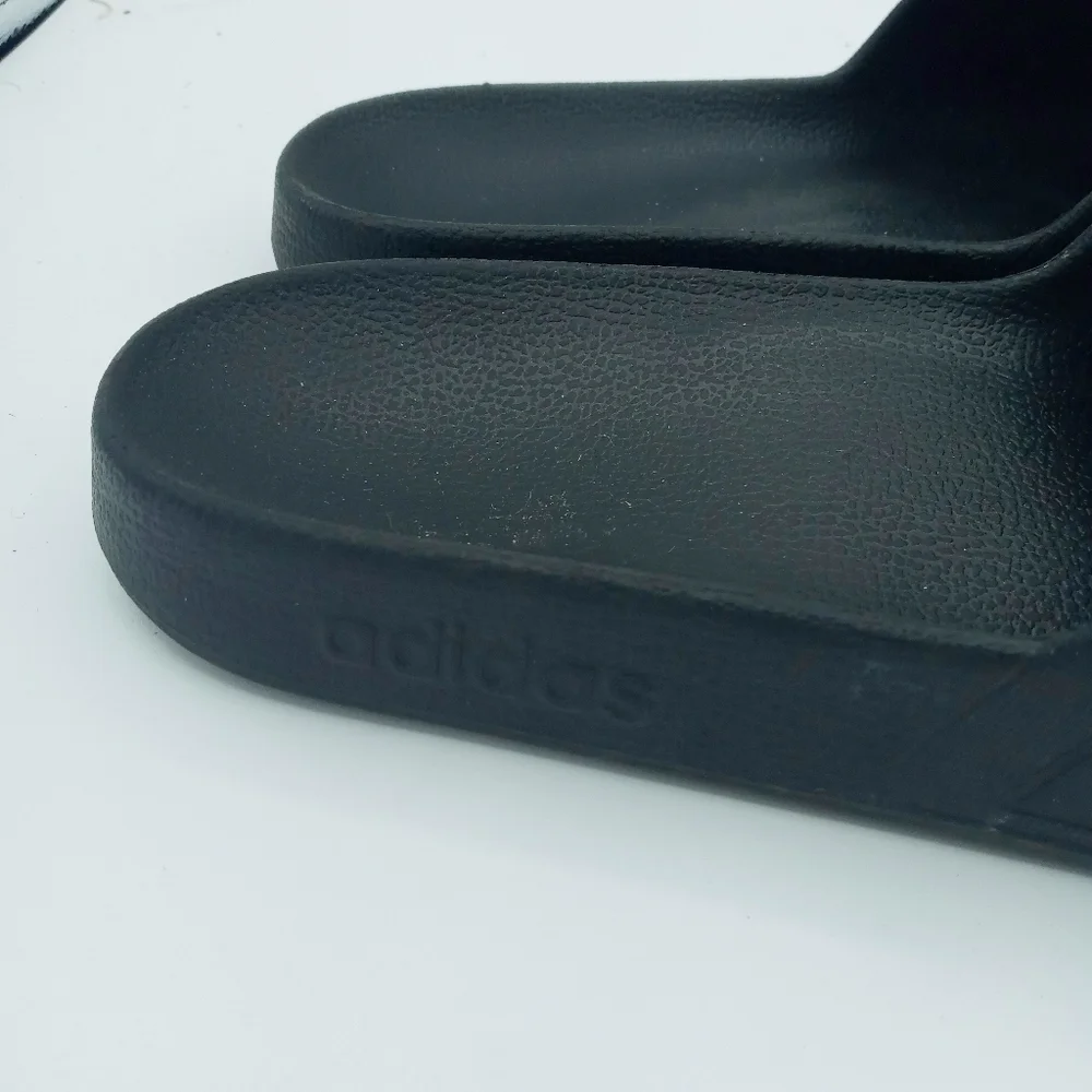 adidas adilette all