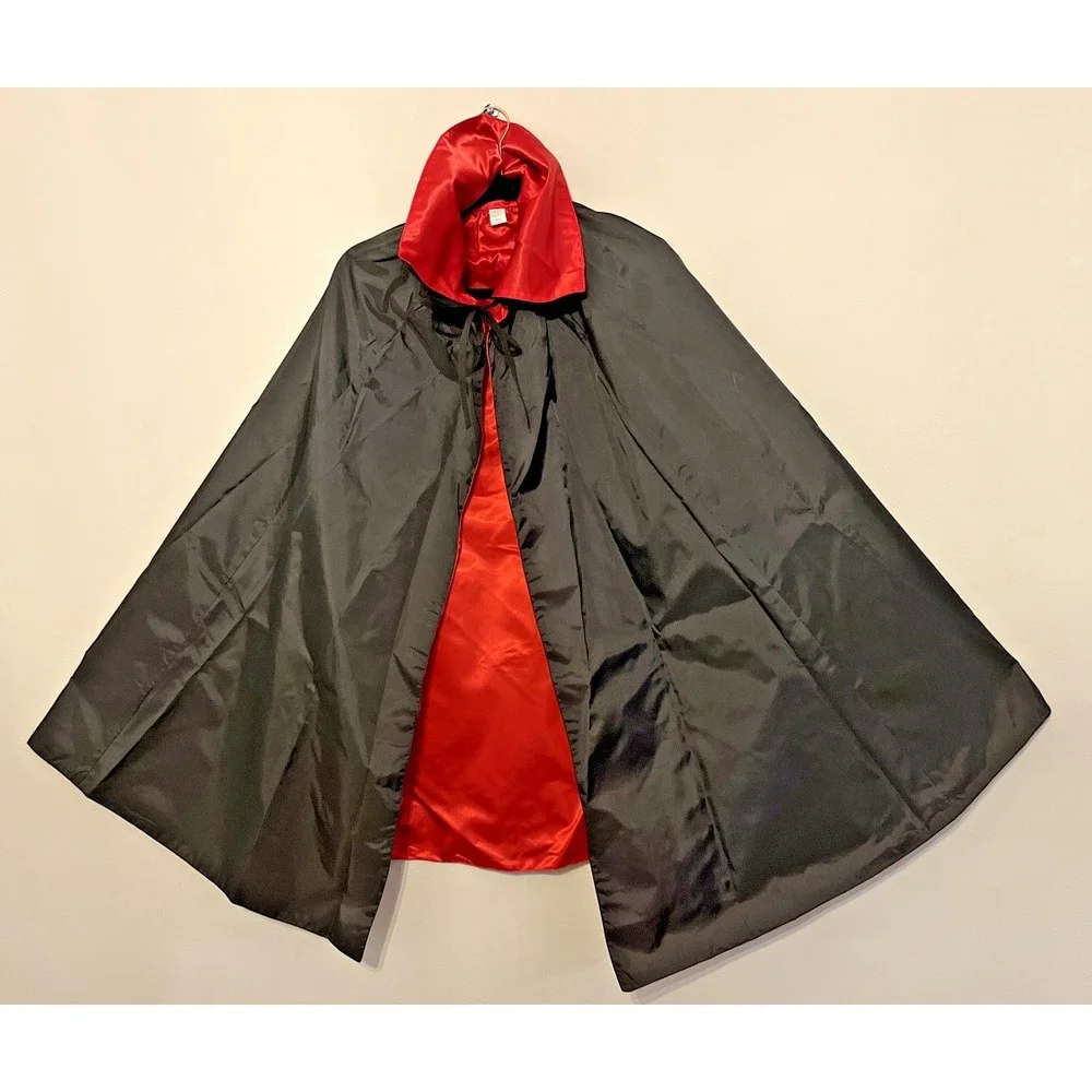 1987 Hallmark Vampire Halloween Dracula Cape Costume Reversible Satin Vitg‎ H19