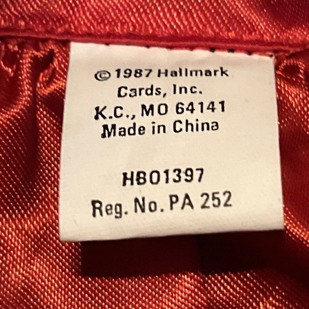 1987 Hallmark Vampire Halloween Dracula Cape Costume Reversible Satin Vitg‎ H19