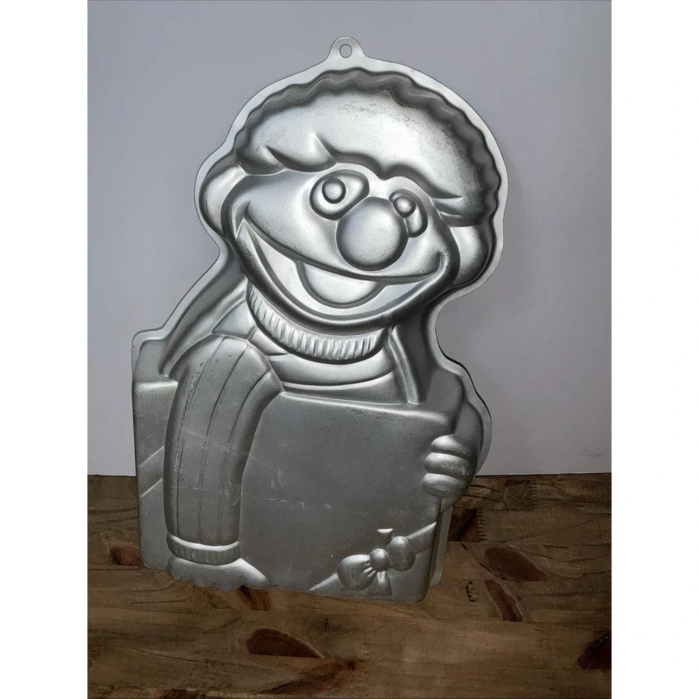Wilton vintage ernie
