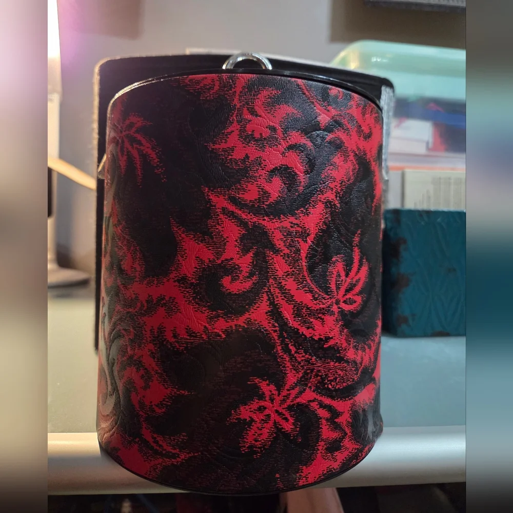 N/A approx bucket