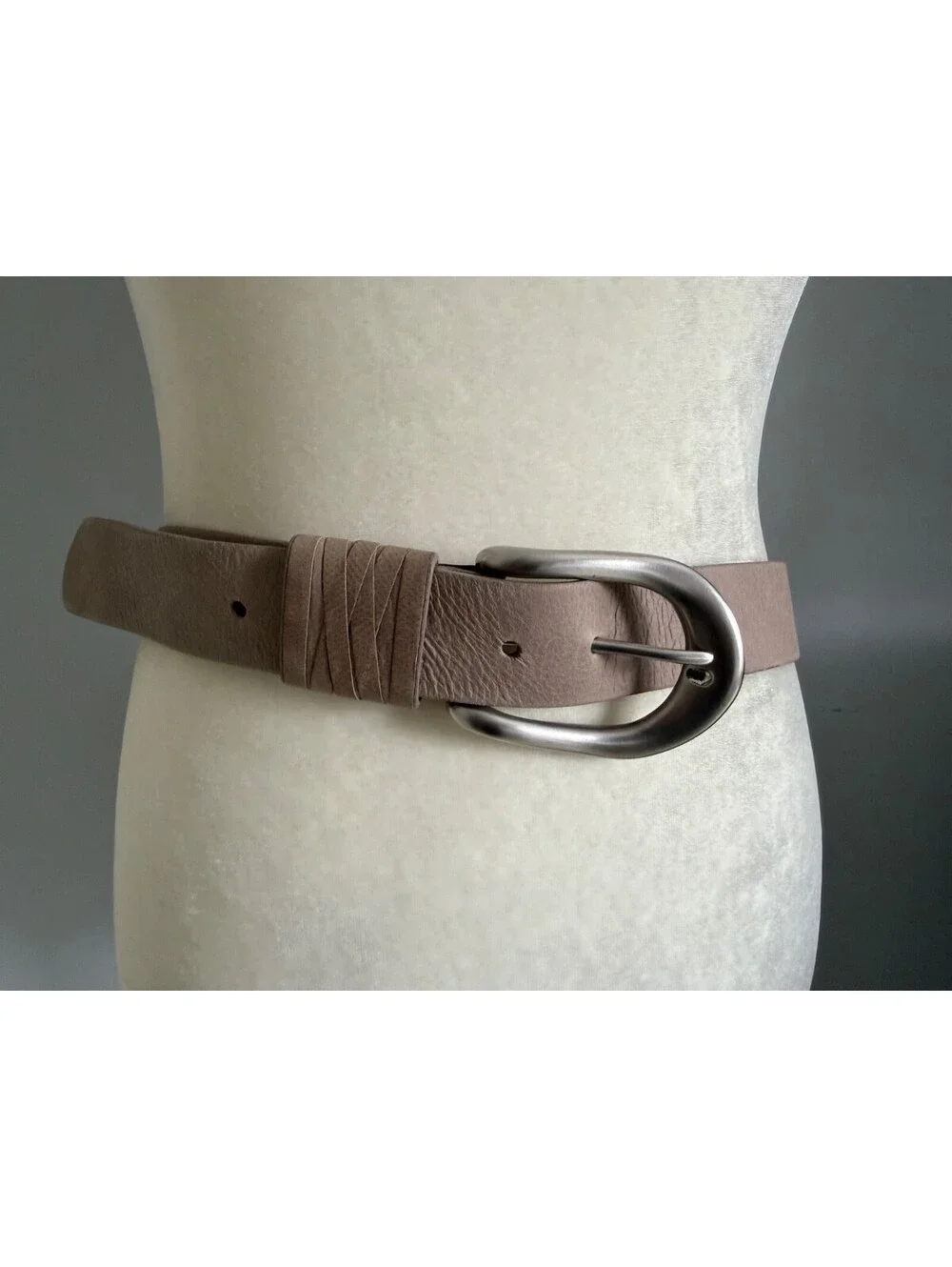 Streets Ahead Taupe Leather Belt Size M 39