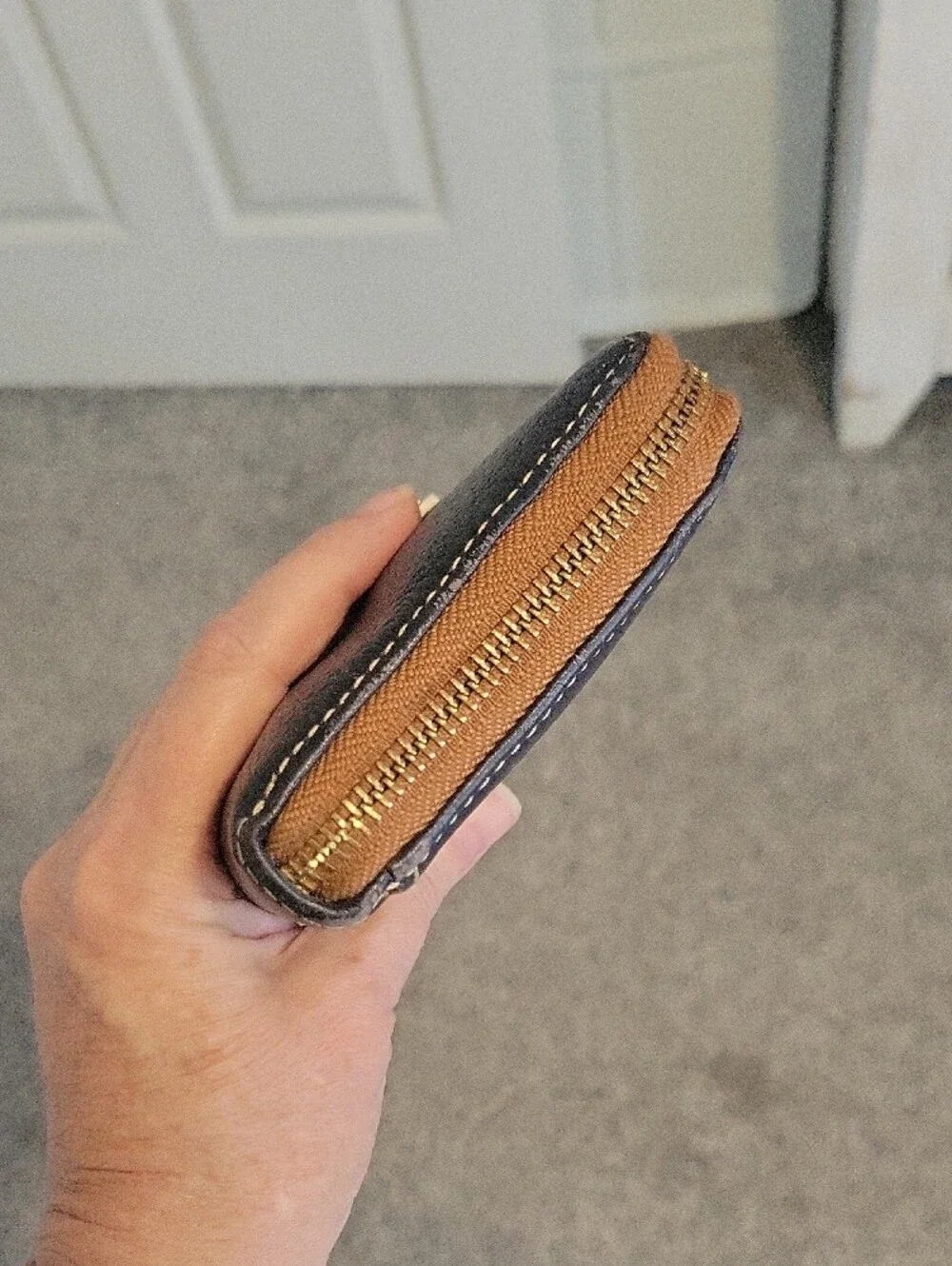 Dooney & Bourke dooney bourke