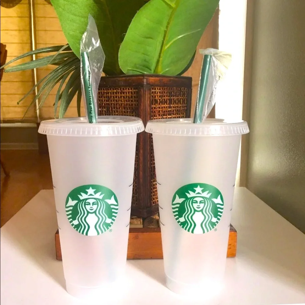 NWT Starbucks set of 2 Venti iced cups Christmas holiday gift coffee tea water