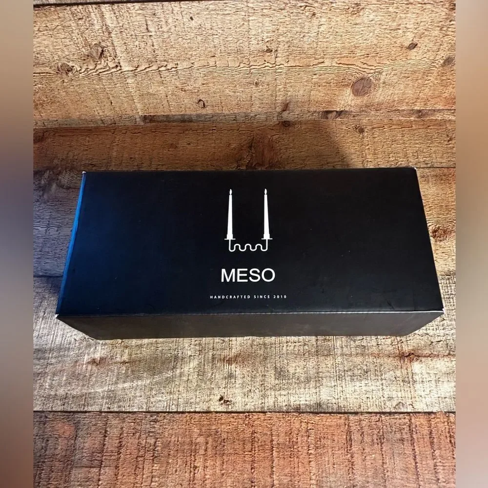 Unbranded sleek metal