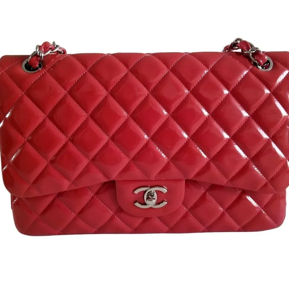 CHANEL authentic red