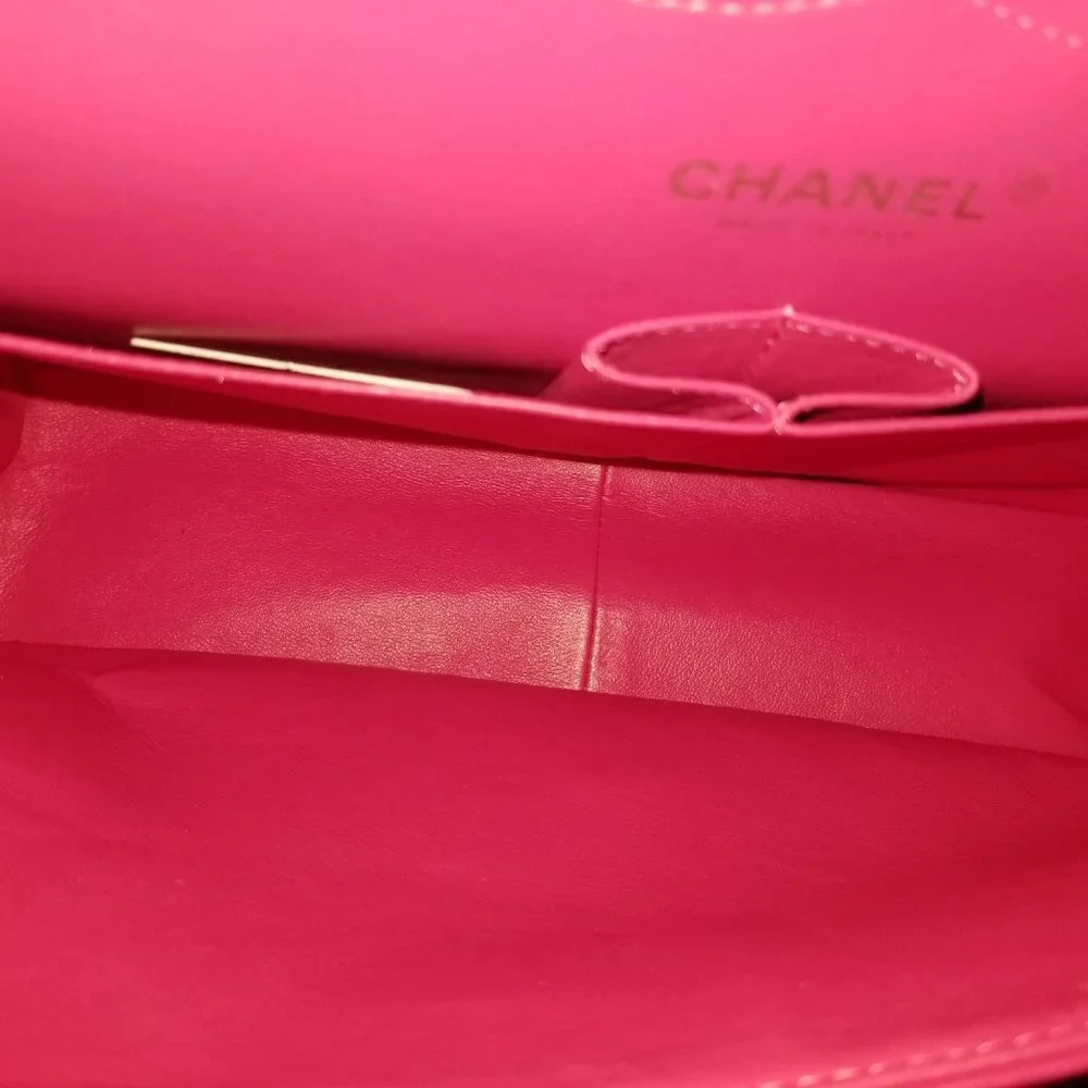 CHANEL authentic red