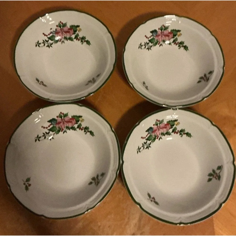 Set Of 4 Vtg International China Stoneware 