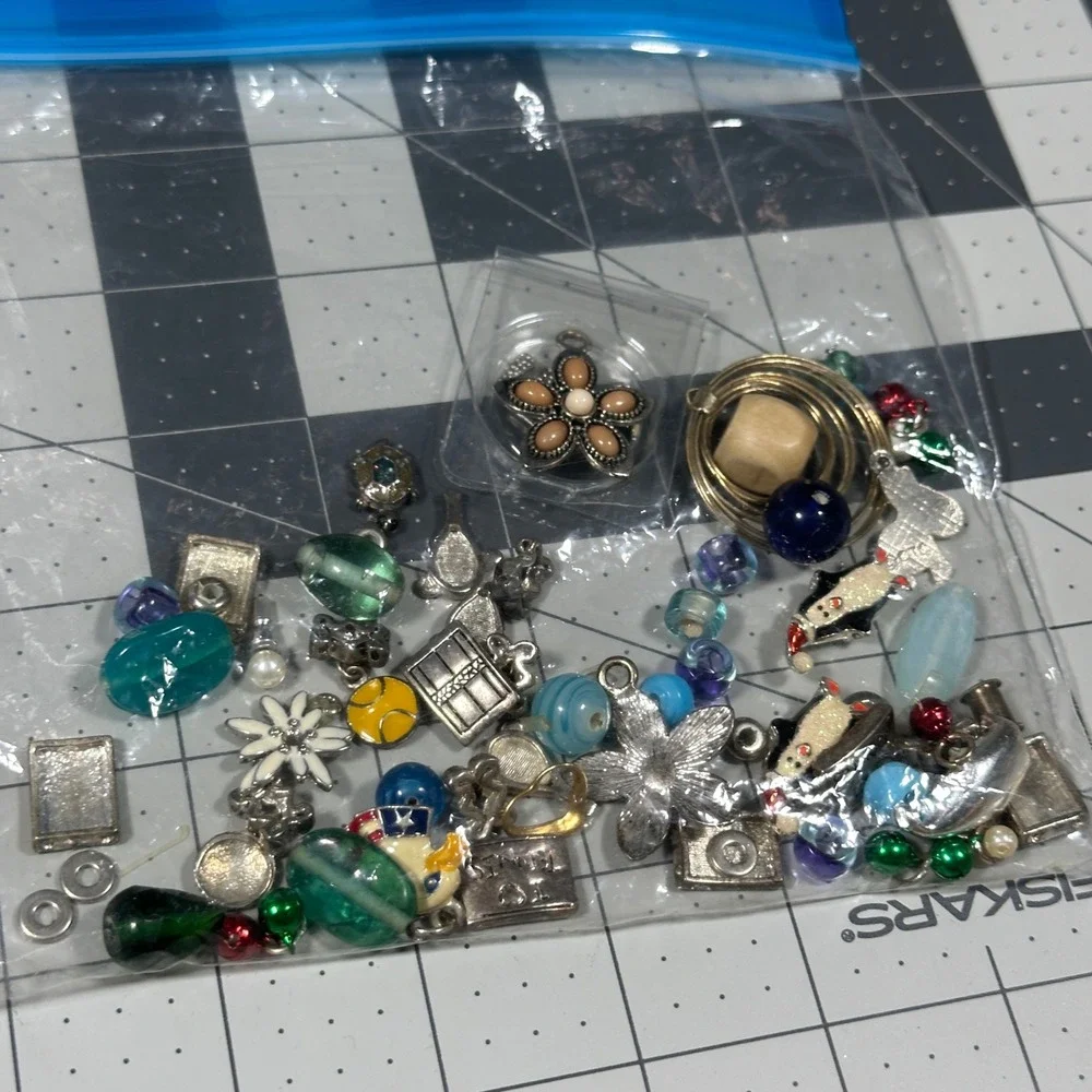 Mixed Lot Jewelry Making Charms Beads Trinkets Enamel Glass Silver Tone 35+pc