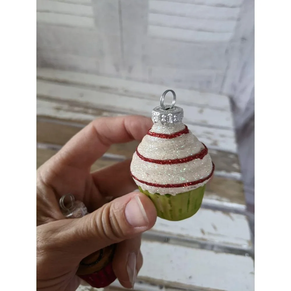 Unbranded green mini