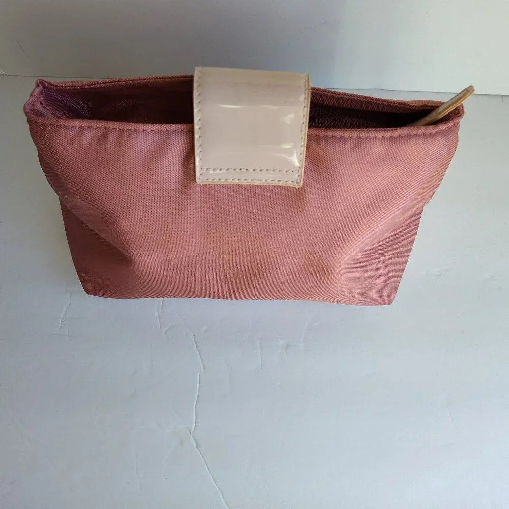 Shiseido marks nwot few