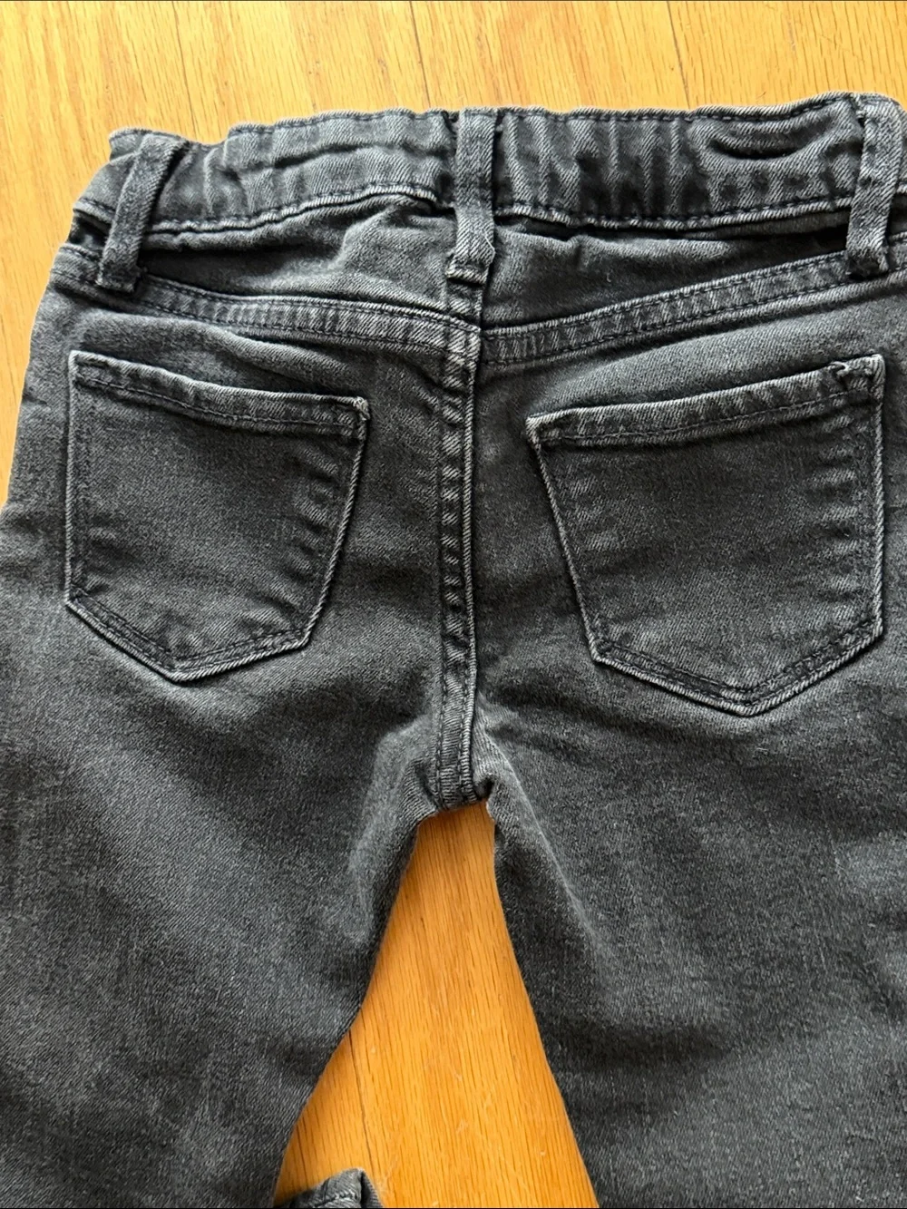 GAP slim silhouette