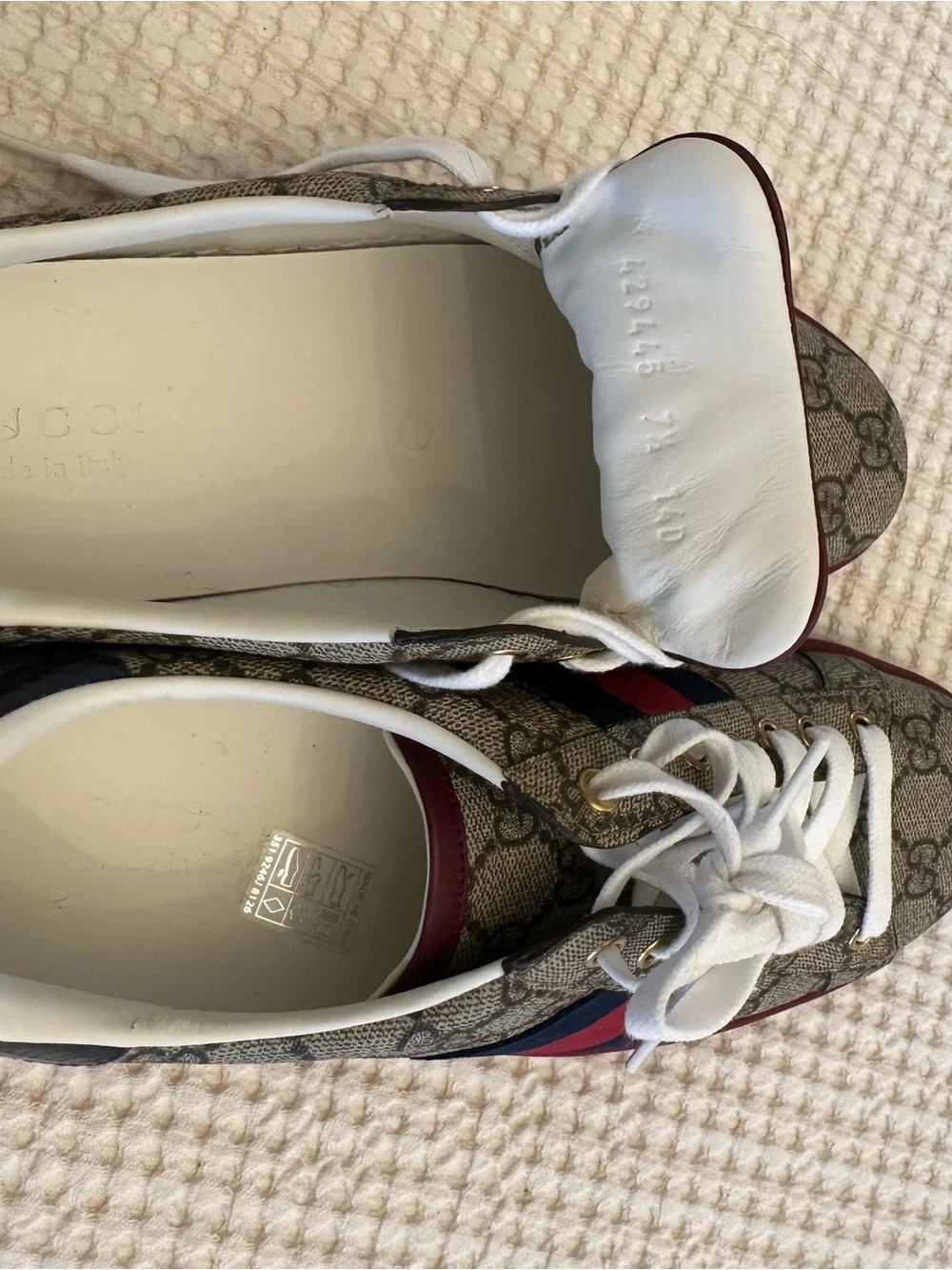 Gucci accent rubber