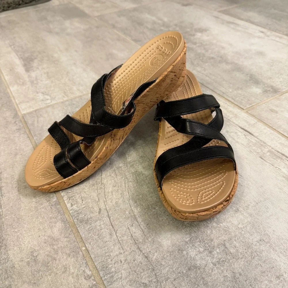 Crocs Women's Size 9 We Sandals Black‎ Strappy Cork Comfort Casual Shoes