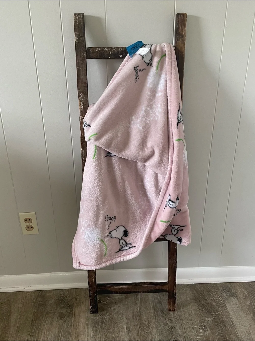 Peanuts add cozy