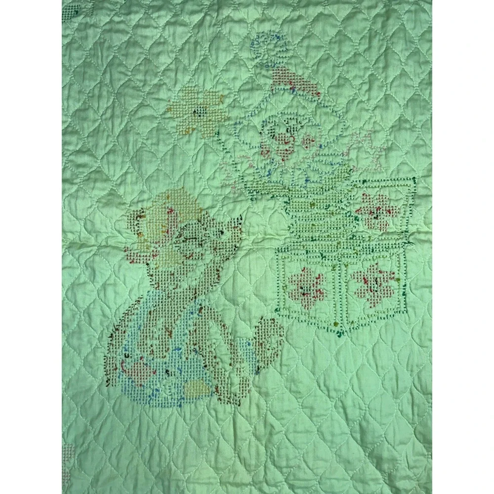 VTG Teddy Bear Jack In The Box Baby Crib Quilt Blanket Green Crossstitch 57