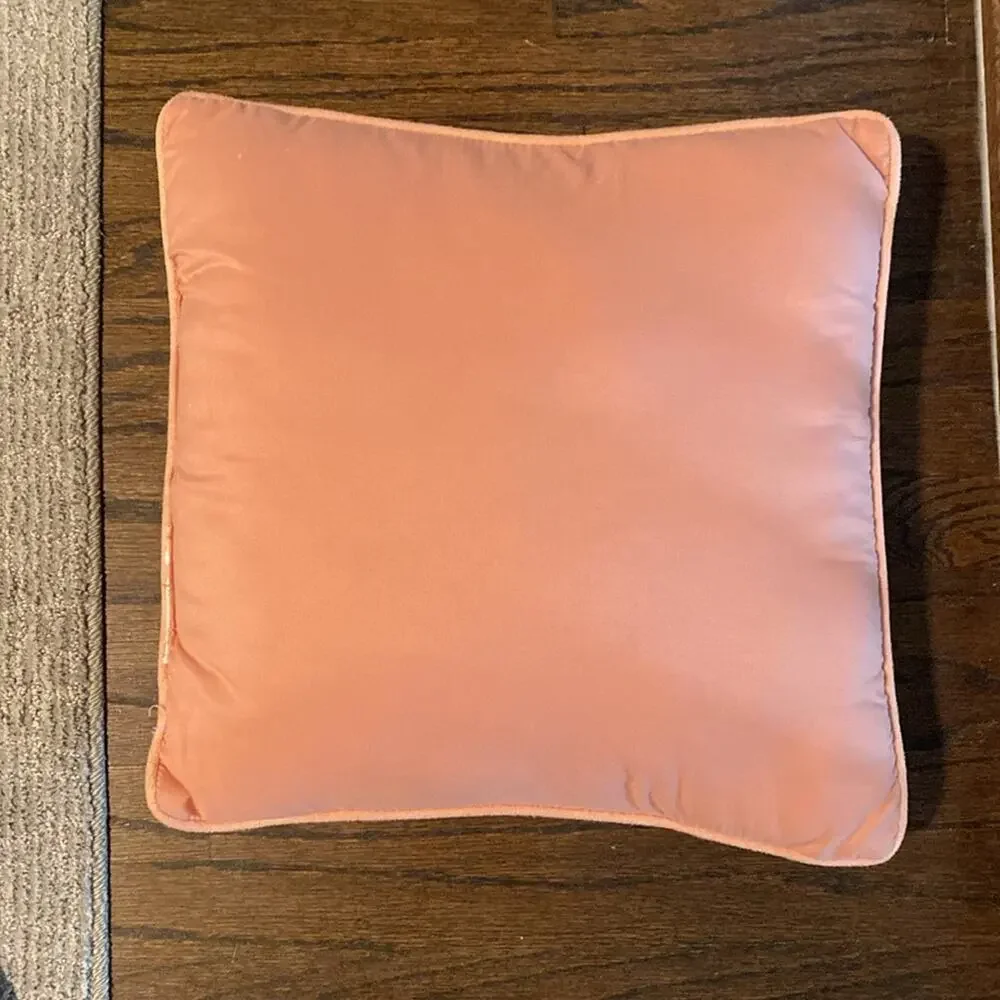 Vintage bed bath and‎ beyond embroidered pink velveteen 20x20 accent pillow