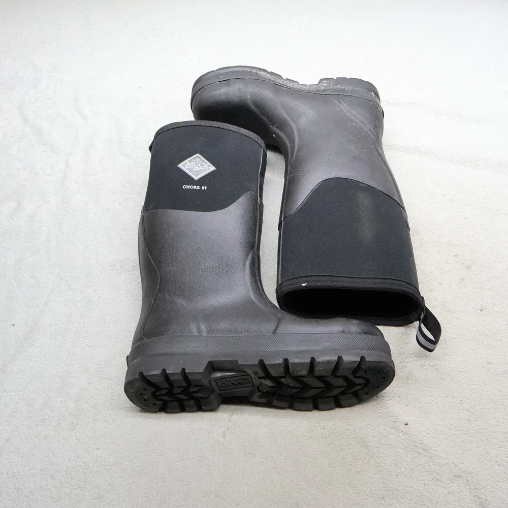 Muck Boots steel construction y2k