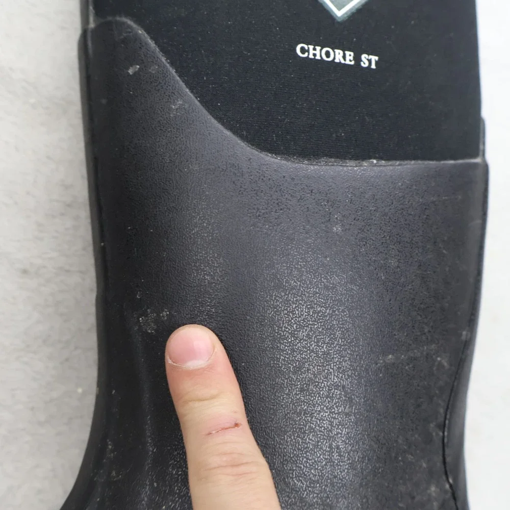 Muck Boots contact lasting rubber