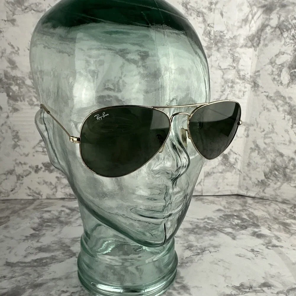 Ray Ban Vintage Aviator Large Gold Metal Sunglasses RB8026 Made‎ in Italy