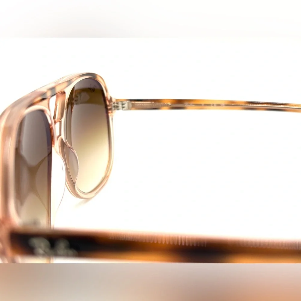 Ray-Ban stylish ray