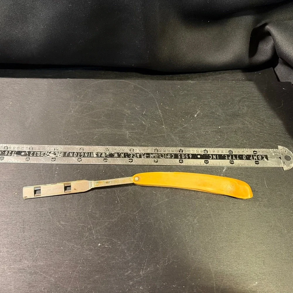 N/A vintage straight