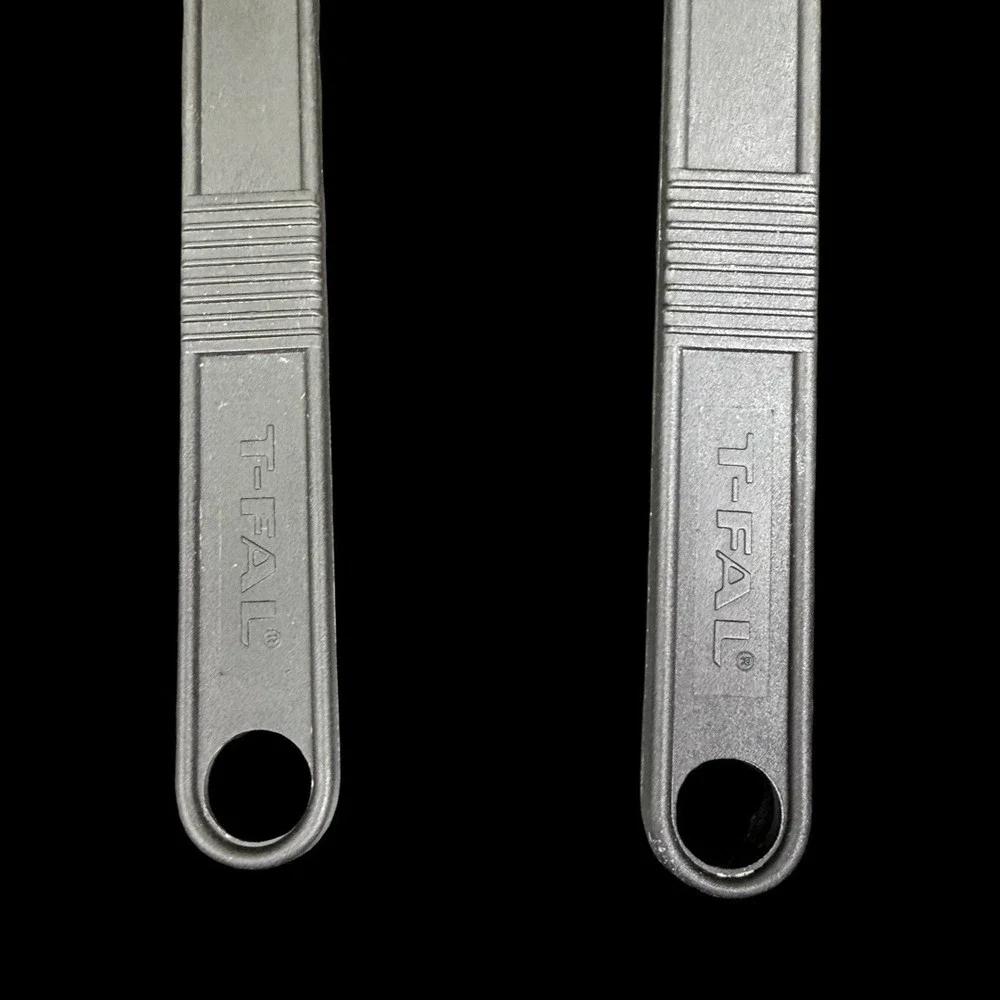 T-Fal spatula has