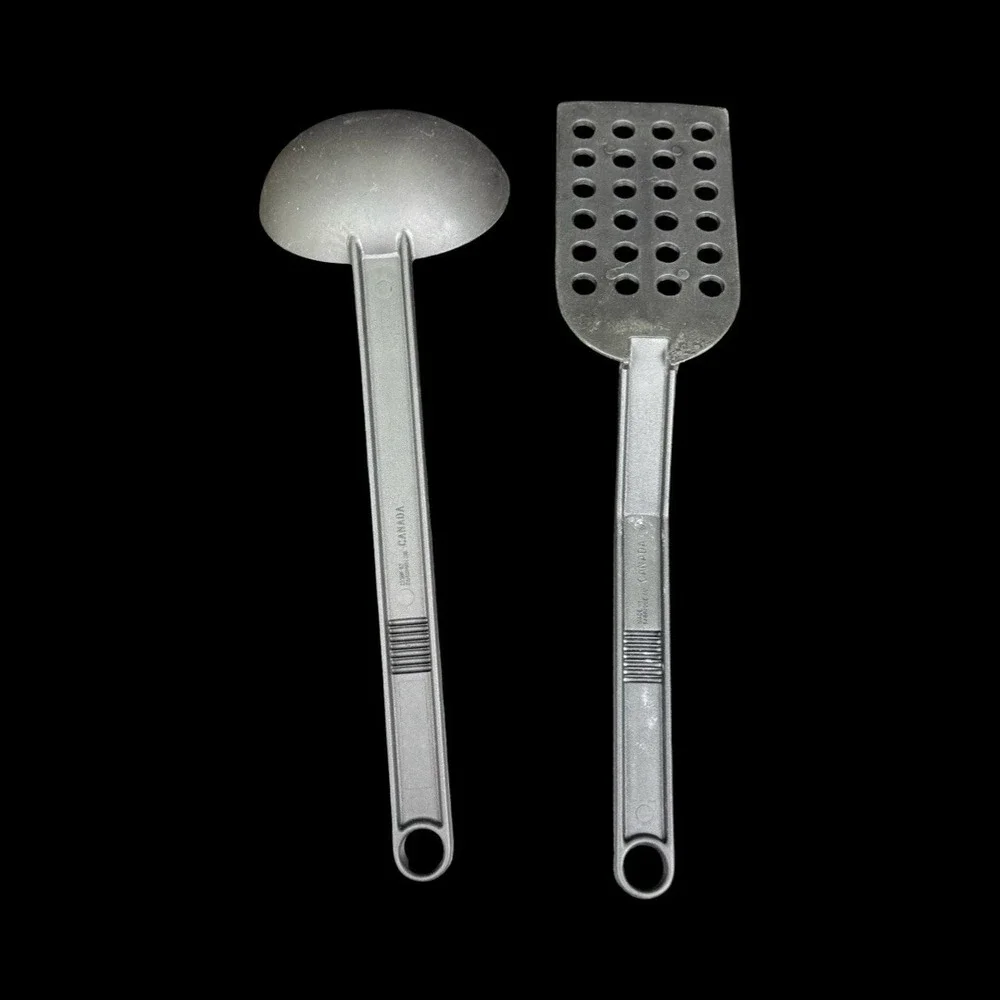 T-Fal spatula has