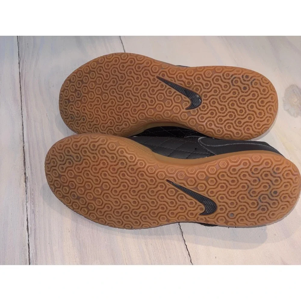 Nike measurements outsole