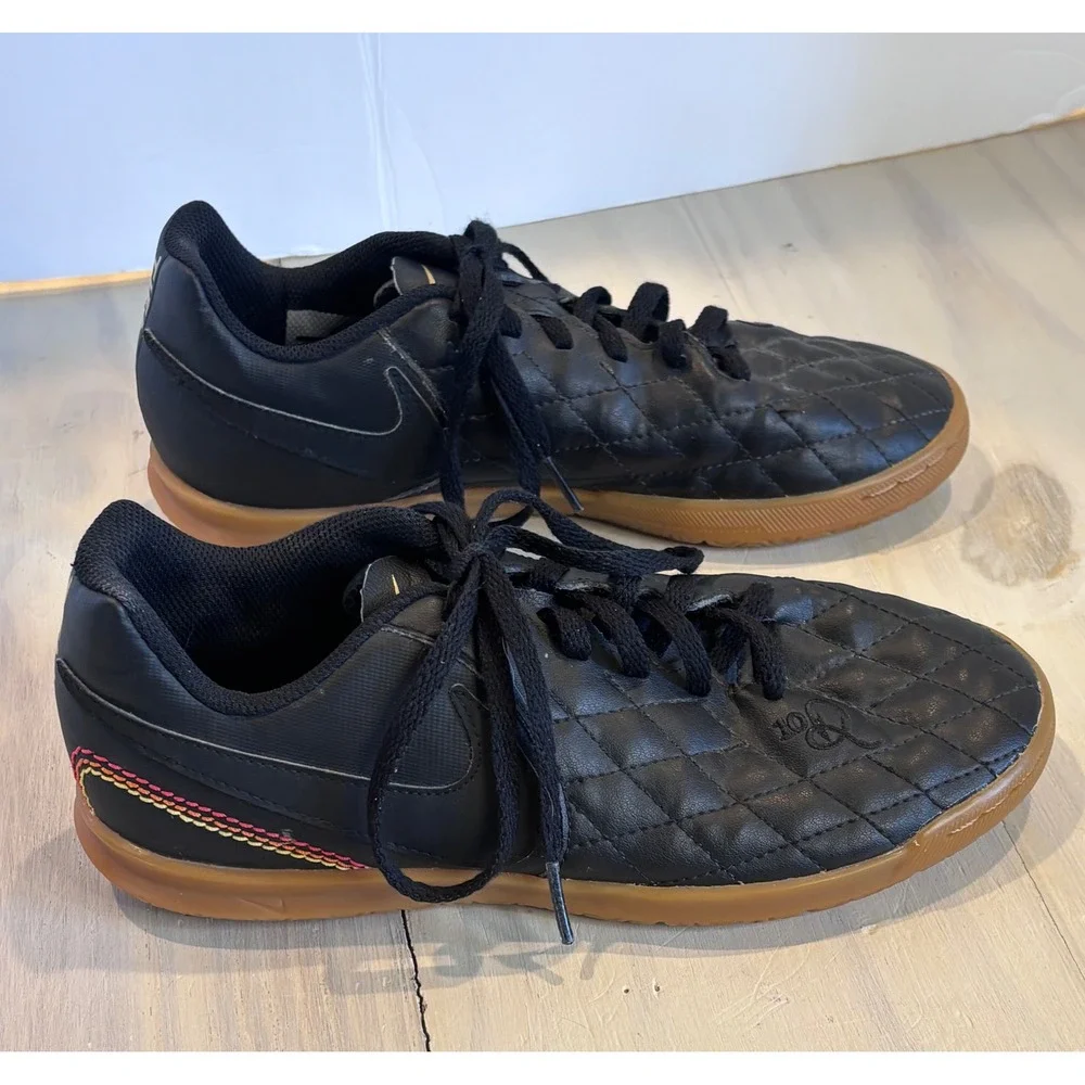 Nike measurements outsole