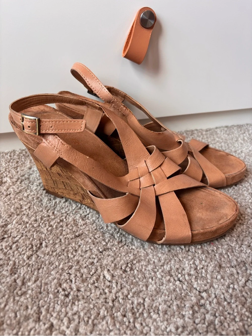 Aerosoles Tan Leather Wedge Sandals Strappy Wedges