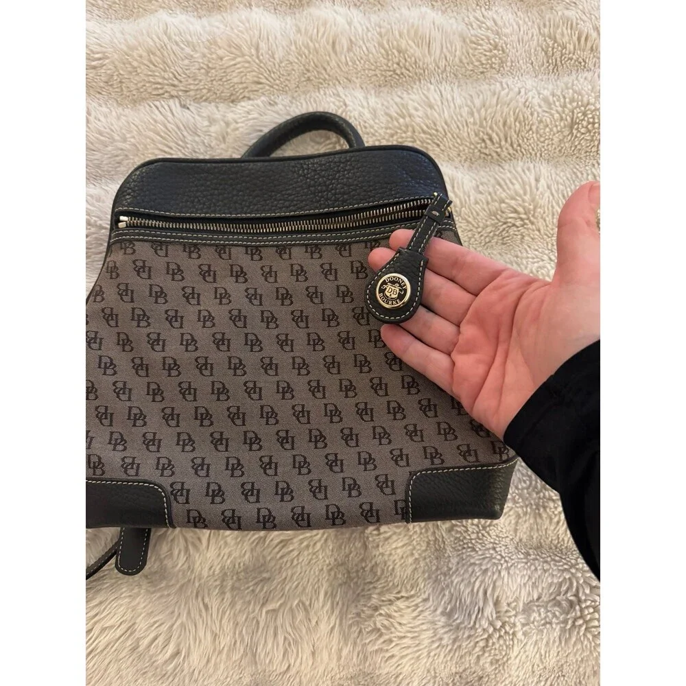 Dooney & Bourke vintage style