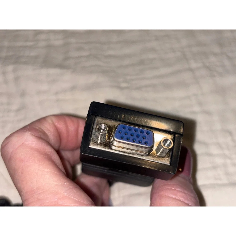 HP genuine displayport