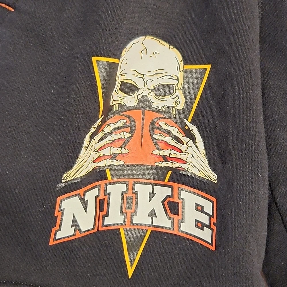 Nike skelton basketball