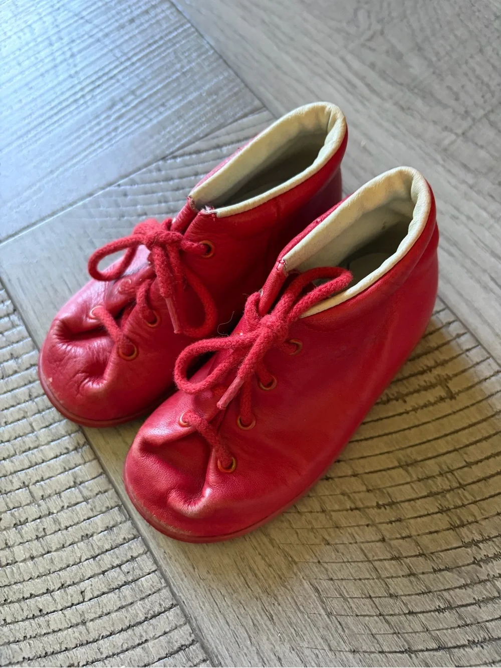 Vintage Richter Red Leather Baby First Walker Shoes EU 22 Austria