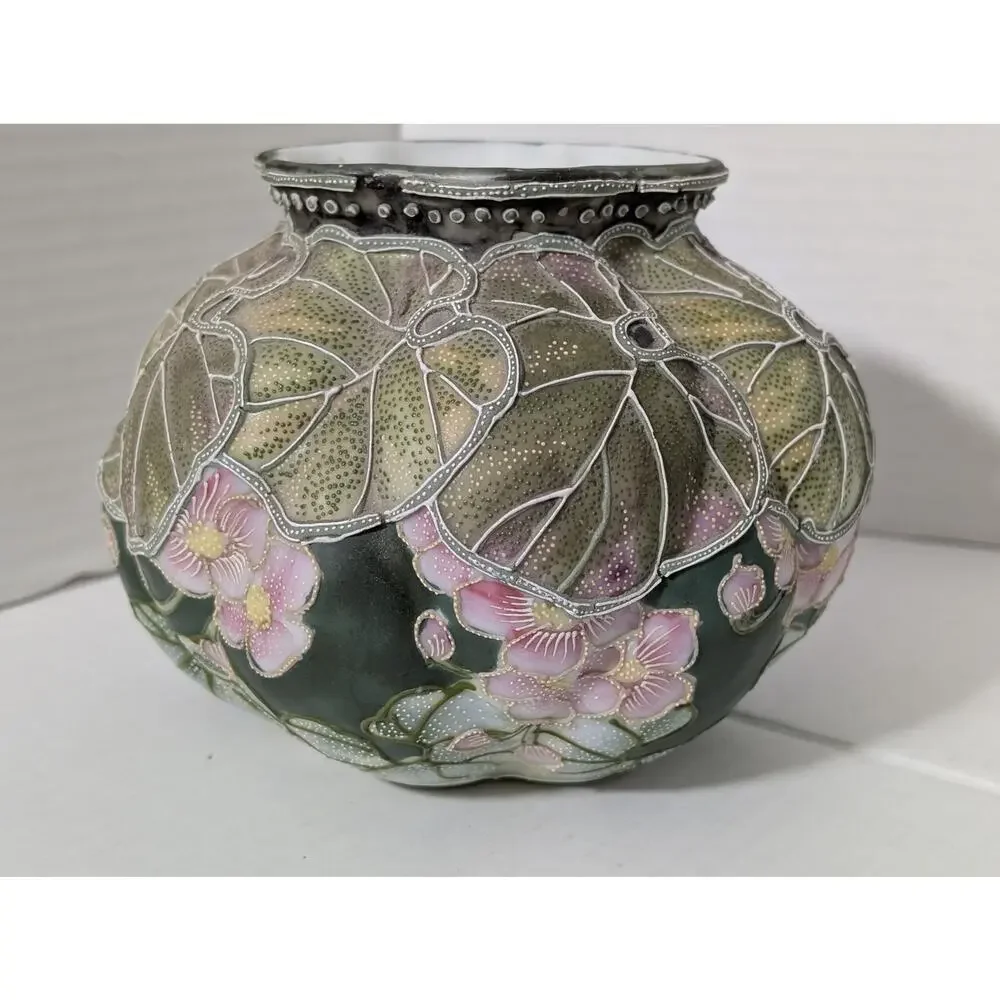N/A this antique