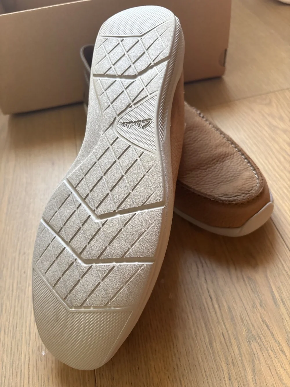 Clarks gotten step