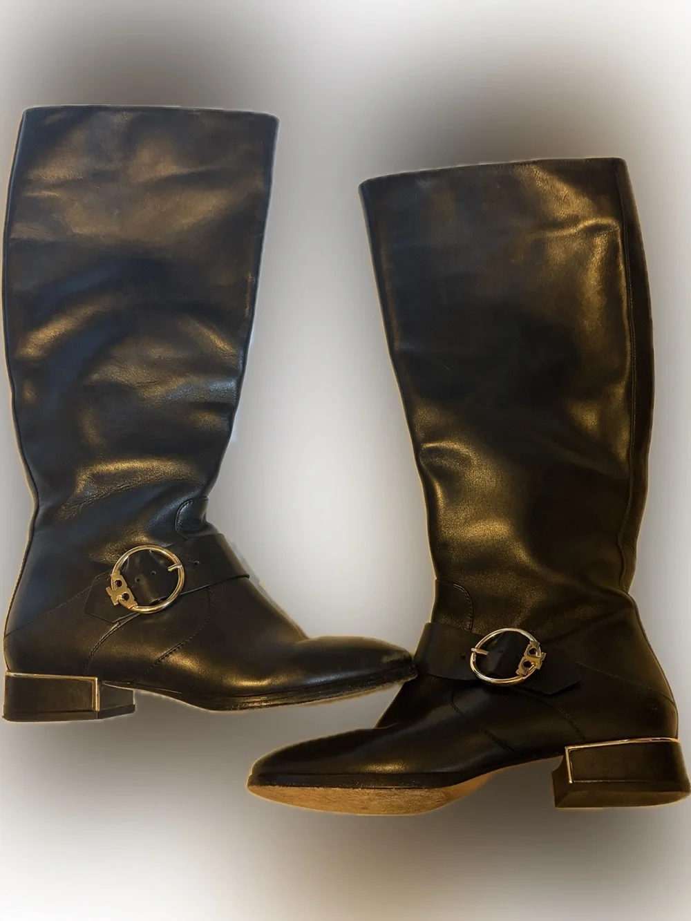 Tory Burch classic knee