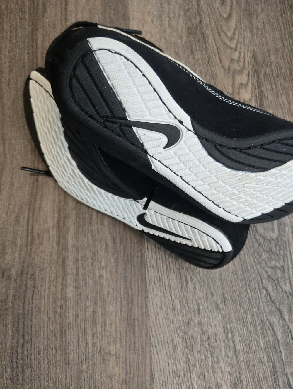 Nike youth high