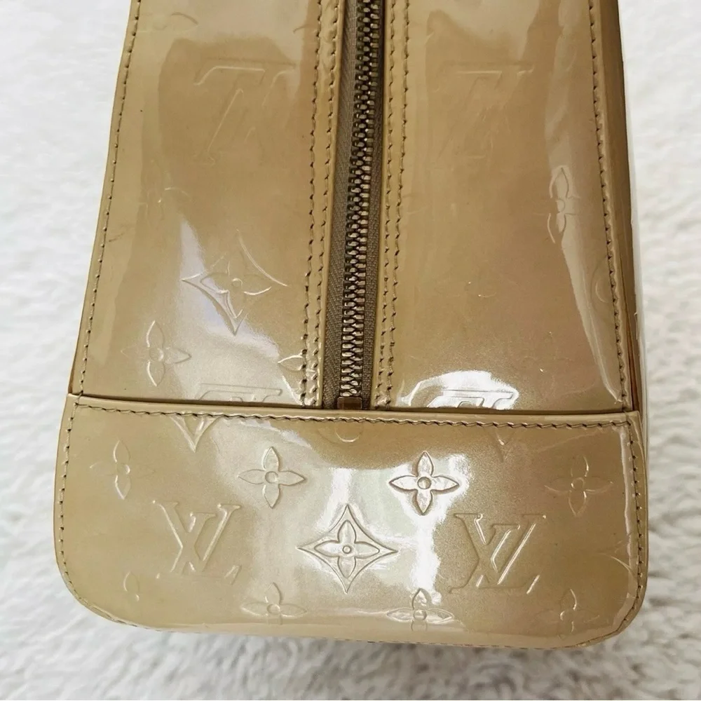 Louis Vuitton pre owned
