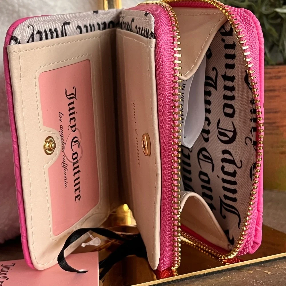 Juicy Couture add signature