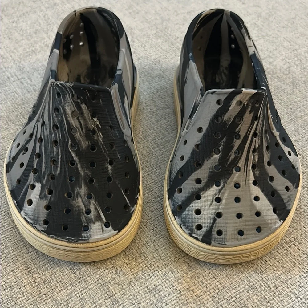 Native Shoes good pre