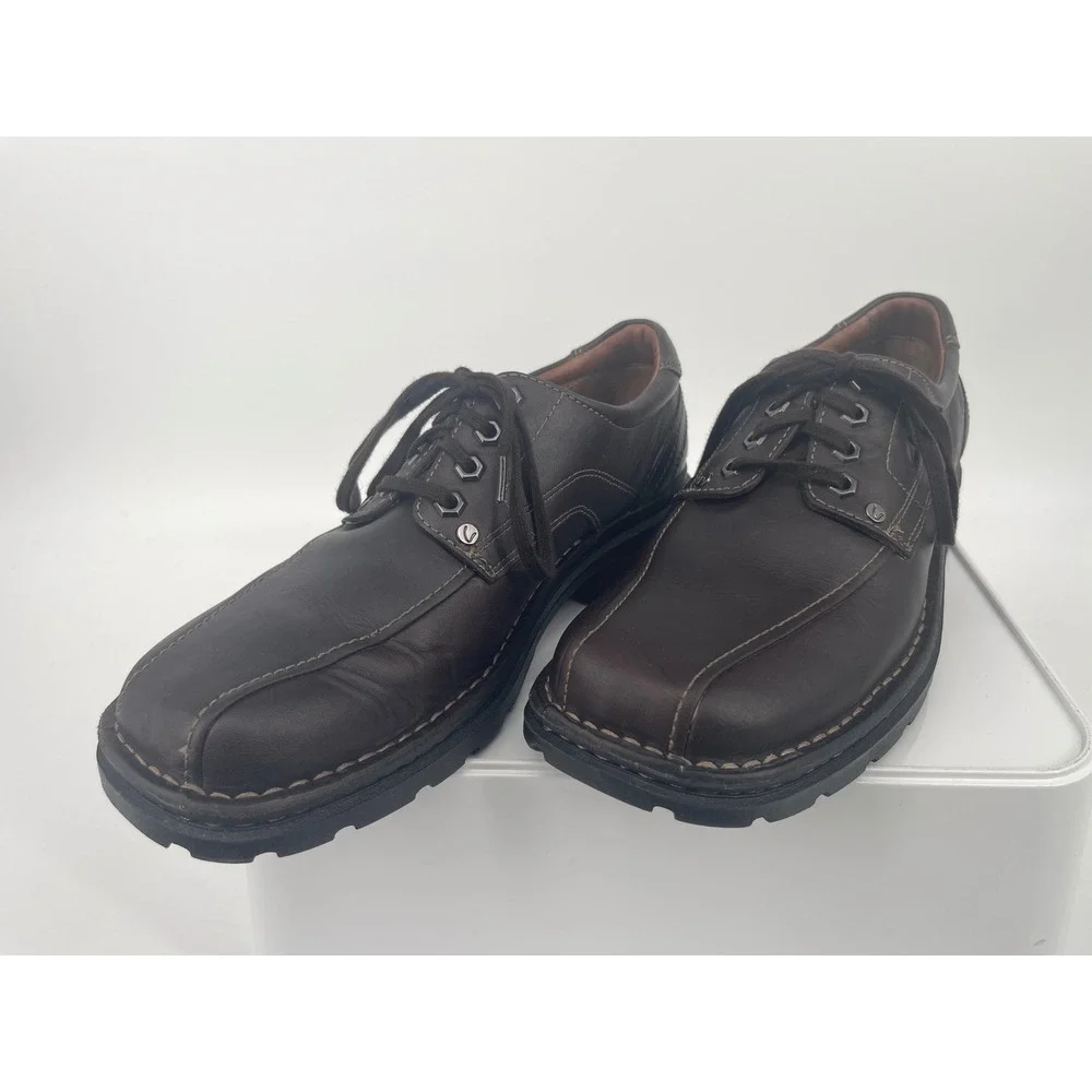 Clarks Mens Leather Oxford Shoes Square Toe Brown Lace Up Casual Dress Lug Sole