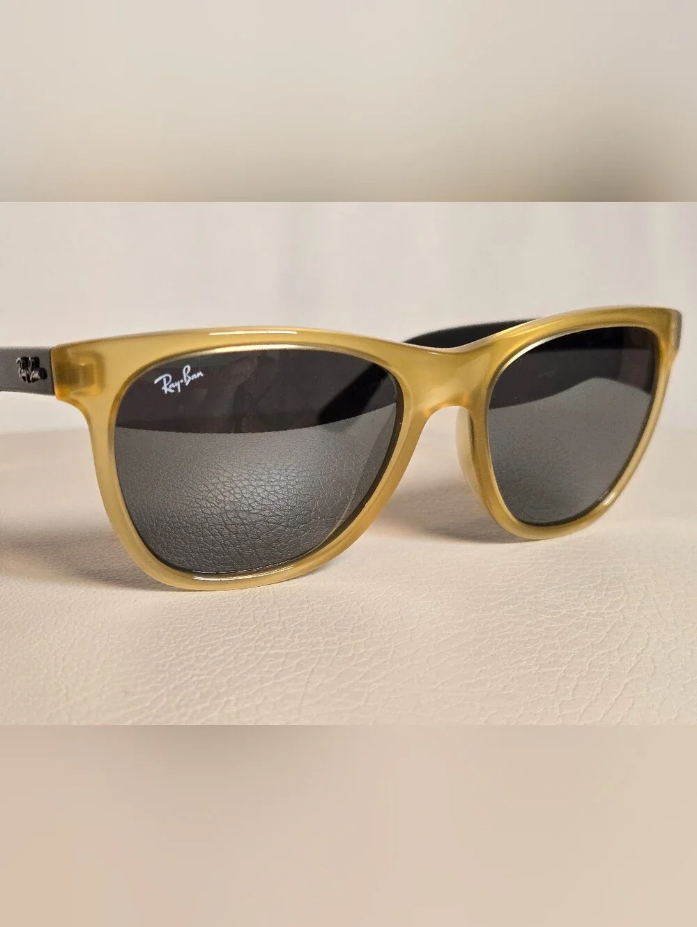 Ray-Ban timeless ray
