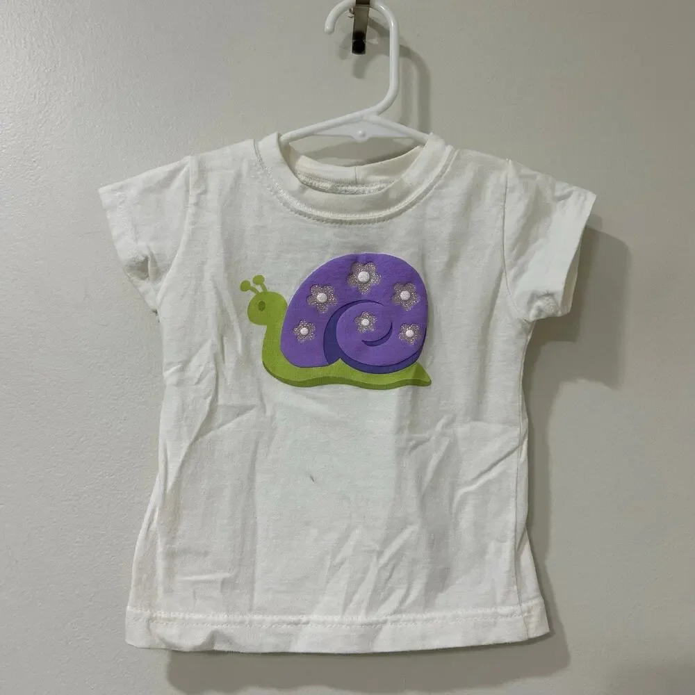 Oshkosh Vintage Baby Girls Size 12 Months White Short Sleeve T Shirt Snail Y2K